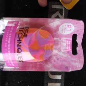 Complexion sponge